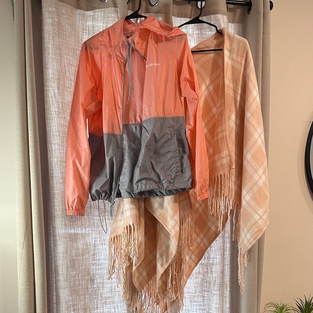 SUPER COMBO: Pink Raincoat & Pink Poncho